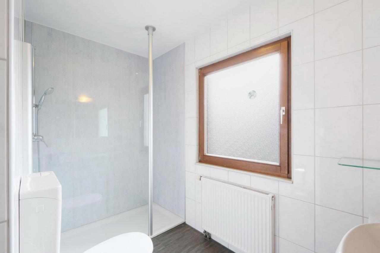 Seepark Kirchheim Ferienhaus Bei Vera Mit Sauna Bagian luar foto