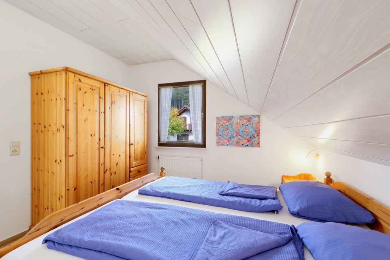 Seepark Kirchheim Ferienhaus Bei Vera Mit Sauna Bagian luar foto