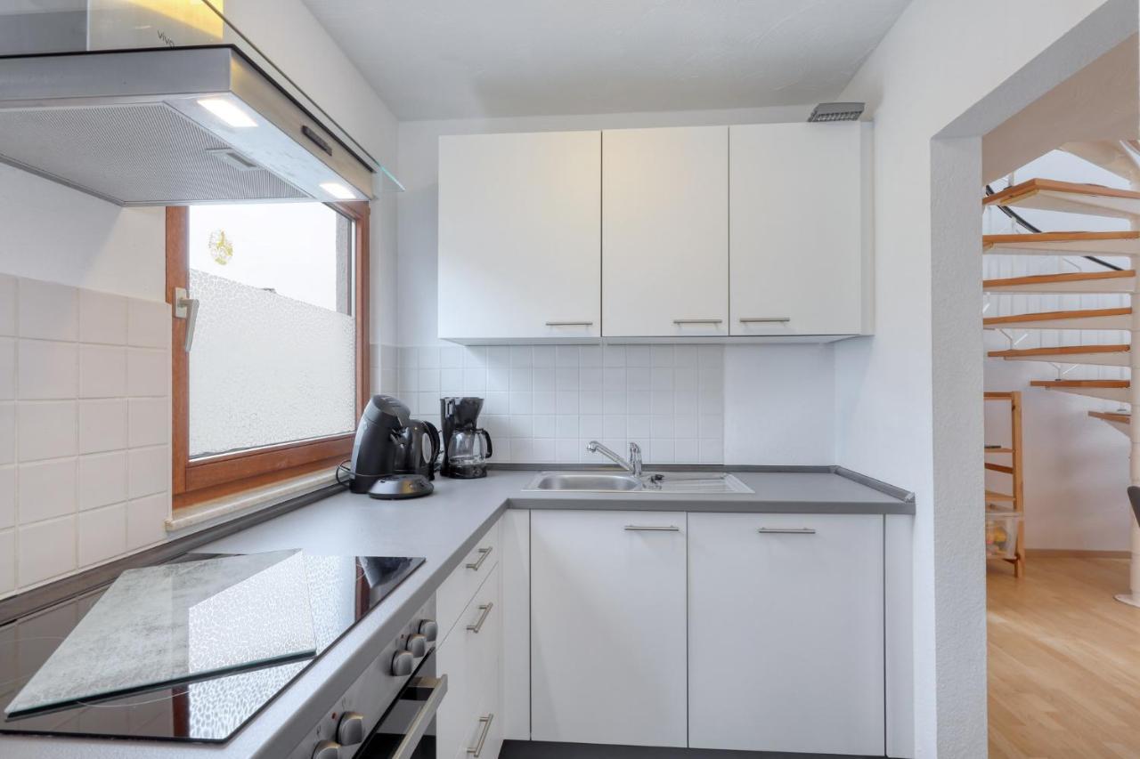 Seepark Kirchheim Ferienhaus Bei Vera Mit Sauna Bagian luar foto